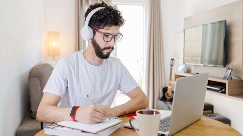 EAD em Direito: Vantagens e Benefícios da Pós-Graduação a Distância