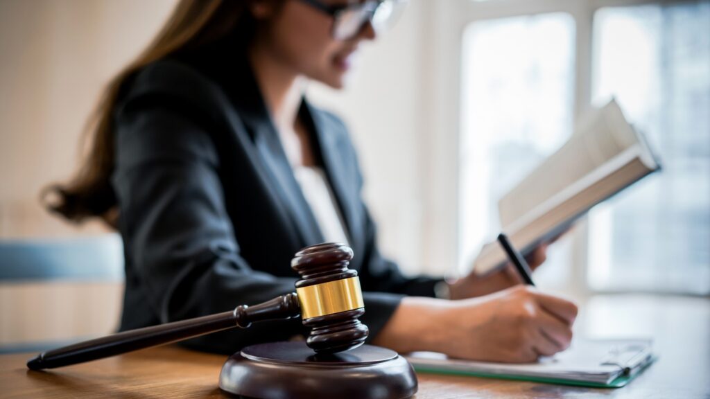 Afinal de contas o que são as prerrogativas do advogado? Entenda