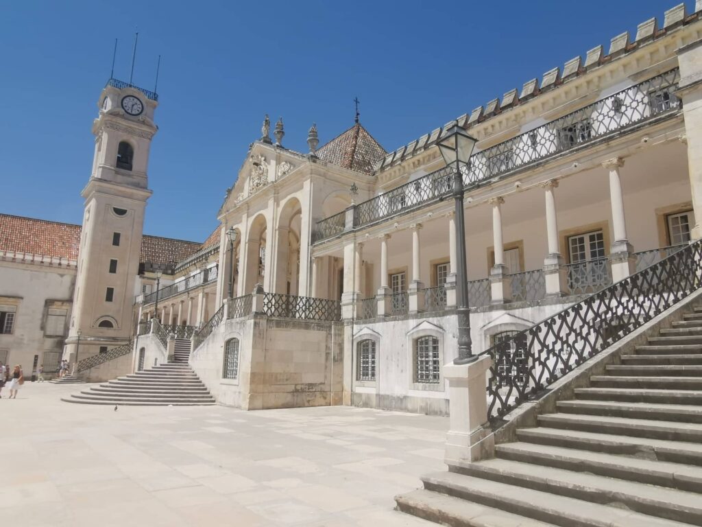 Conhecimento como compromisso: o que Coimbra me ensinou sobre Direitos Humanos? 