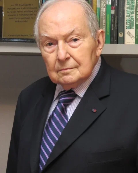 J. Bernardo Cabral